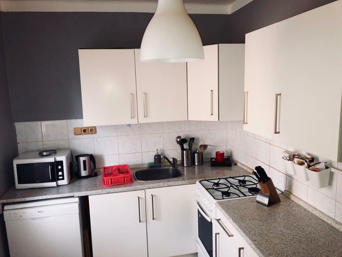 Apartman V Centru Mostu Apartment Екстериор снимка